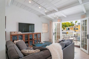 Walk to Beach, Patio with Ocean View, AC